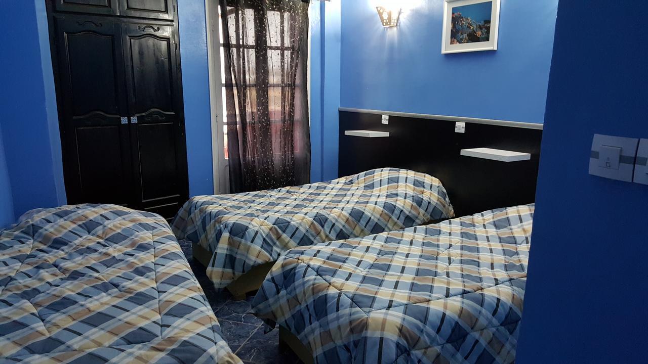 Hotel La Brise Aïn El Turk Buitenkant foto